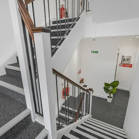 Studio 64 Hotel - London Shoreditch & Liverpool Street-2